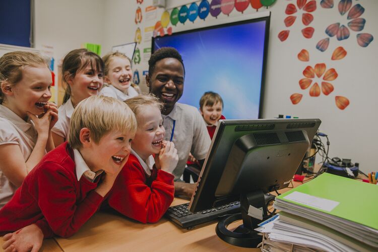 Language Trends Scotland: Research into the teaching and learning of ...